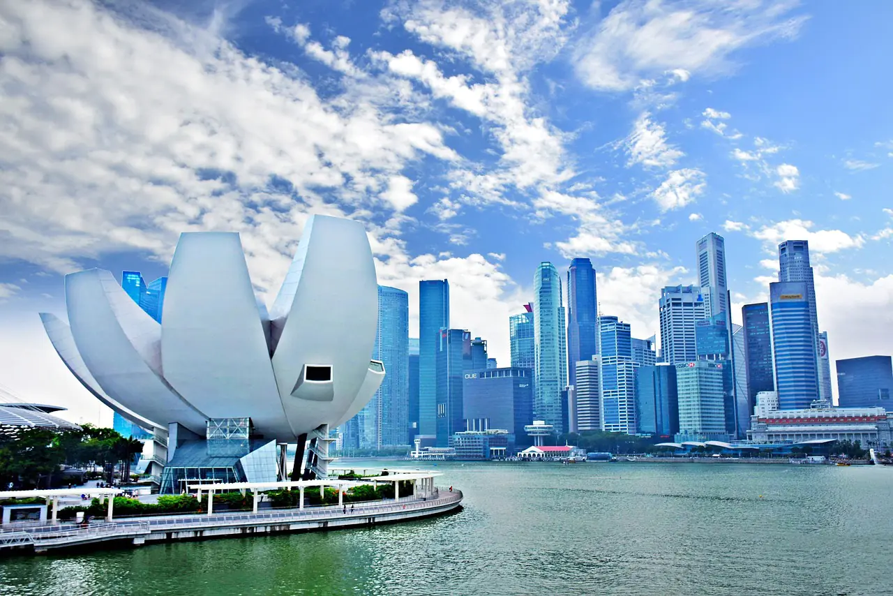 You are currently viewing Singapore 2-Day Itinerary Cheap: The Ultimate Budget Travel Guide